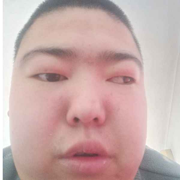 23岁岁内蒙古单身帅哥 - 文山吉缘网