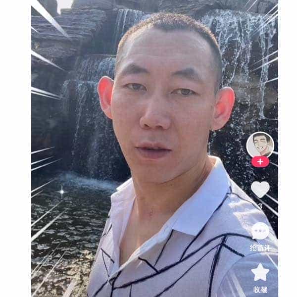 33岁岁内蒙古单身帅哥 - 文山吉缘网